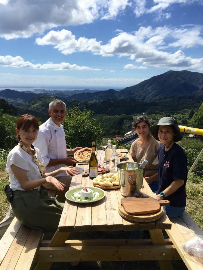 Kumano Winery Guest House Танабе Екстериор снимка